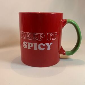 Keep It Spicy Message Red Green Coffee Tea Cocoa 20 Ounce Large Micro Dish Mug